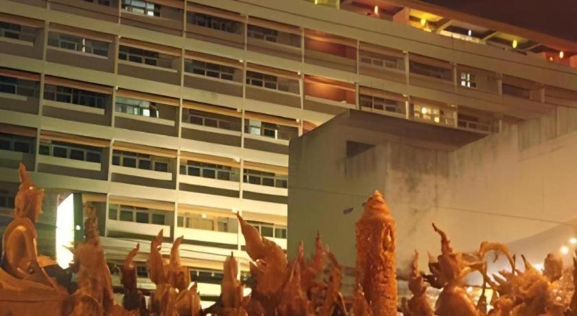 Ubon Hotel Ubon Ratchathani Bagian luar foto